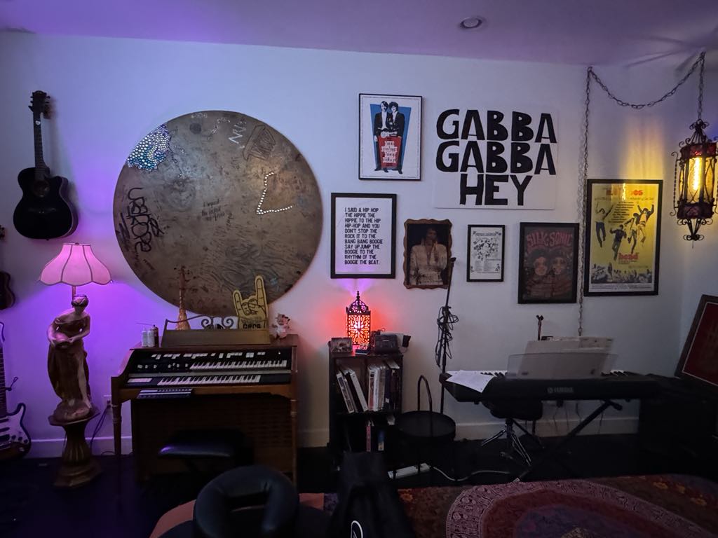 About - Your Frequency Sound and Massage